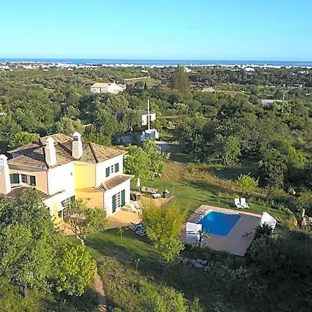 Casa Dos Ventos 4*