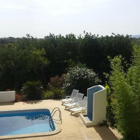 Casa Dos Ventos Bed and breakfast